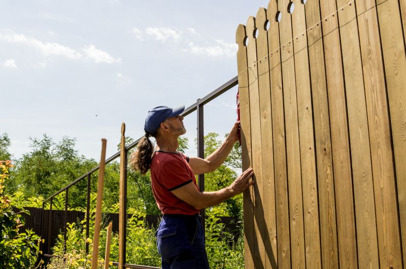Installing Fence in Summer